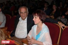В Баку состоялась премьера спектакля XVII века в оригинальной постановке Анны Потаповой из Москвы (ФОТО)