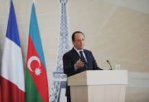 Ильхам Алиев и Франсуа Олланд, а также первая леди Мехрибан Алиева ознакомились с ходом строительства французского лицея в Баку (ФОТО)