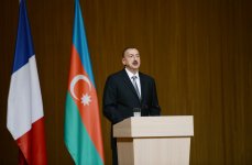 Президенты Азербайджана и Франции принимают участие в совместном бизнес-форуме (ФОТО)