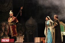 Потрясающая премьера спектакля "Амир Теймур" на основе исторической драмы Гусейна Джавида - на сцене Аздрамы (ФОТО)
