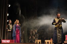Потрясающая премьера спектакля "Амир Теймур" на основе исторической драмы Гусейна Джавида - на сцене Аздрамы (ФОТО)