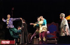 Потрясающая премьера спектакля "Амир Теймур" на основе исторической драмы Гусейна Джавида - на сцене Аздрамы (ФОТО)