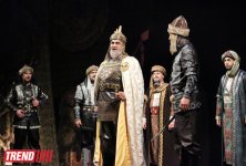 Потрясающая премьера спектакля "Амир Теймур" на основе исторической драмы Гусейна Джавида - на сцене Аздрамы (ФОТО)
