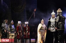 Потрясающая премьера спектакля "Амир Теймур" на основе исторической драмы Гусейна Джавида - на сцене Аздрамы (ФОТО)