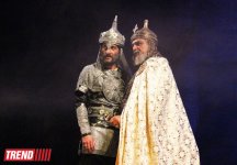 Потрясающая премьера спектакля "Амир Теймур" на основе исторической драмы Гусейна Джавида - на сцене Аздрамы (ФОТО)