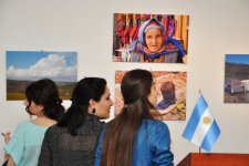 В Баку представлена фотовыставка "Азербайджан глазами аргентинцев" (ФОТО)