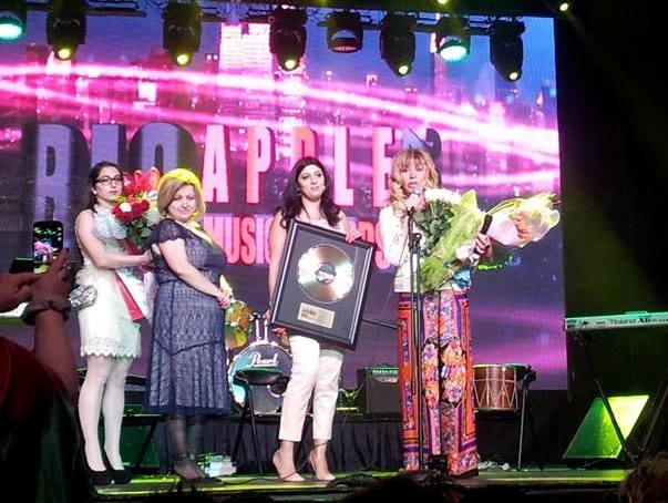 Азербайджанские певцы и танцор удостоены премии Big Apple Awards  в США (ФОТО)