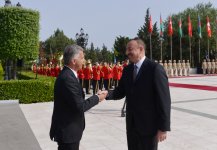 В Баку состоялась официальная церемония встречи Президента Швейцарии (ФОТО)
