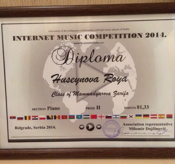 Юная пианистка Ройа Гусейнова удостоена международного диплома "İnternet Music Competition 2014" (ФОТО)