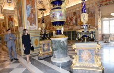 Первая леди Азербайджана Мехрибан Алиева ознакомилась с Ватиканской апостольской библиотекой (ФОТО)
