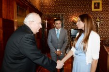 Подписаны соглашения о проведении Фондом Гейдара Алиева работ по восстановлению статуи Зевса в Ватиканском музее и реконструкции в Сикстинском зале (ФОТО)