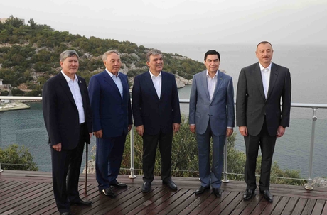 В Бодруме от имени президента Турции в честь глав государств был дан ужин