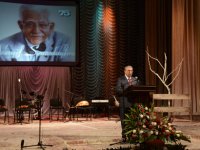 В Баку состоялся торжественный вечер, посвященный 75-летию известного писателя-драматурга Вагифа Самедоглу (ФОТО)