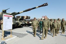 Президент Ильхам Алиев наблюдал за оперативно-тактическими учениями по случаю 96-й годовщины создания ВС Азербайджана (ФОТО)