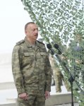 Президент Ильхам Алиев наблюдал за оперативно-тактическими учениями по случаю 96-й годовщины создания ВС Азербайджана (ФОТО)