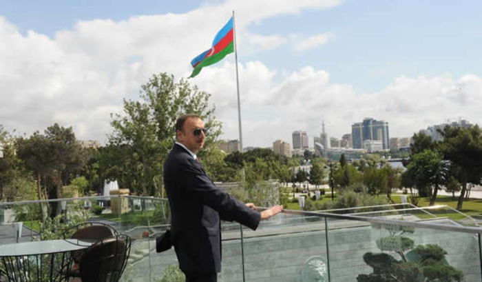Президент Ильхам Алиев: До тех пор, пока конфликт не урегулирован, плачевное положение армянского народа еще больше усугубится (Интервью) (ФОТО)