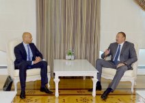 Президент Азербайджана принял спецпредставителя генсека НАТО