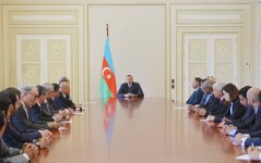 Президент Ильхам Алиев: Все мы должны стремиться усиливать исламскую солидарность, еще больше укреплять единство между мусульманскими странами (ФОТО)