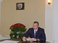 Ильхам Алиев посетил посольство Грузии в Азербайджане