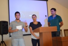 В Баку прошел турнир по интеллектуальной игре "Parlaq Zəka" (ФОТО)