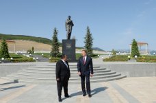 Azerbaijani president reviews Jafar Jabbarli park after reconstruction