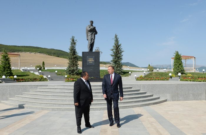 Azerbaijani president reviews Jafar Jabbarli park after reconstruction