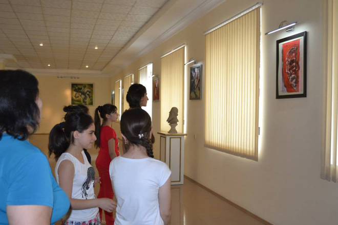 В Газахе состоялось открытие выставки в рамках "Azerbaijan Art Festival - 2014" (ФОТО)