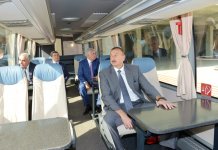 Ильхам Алиев ознакомился с ходом строительства Олимпийского стадиона в Баку  (ФОТО)