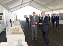 Ильхам Алиев ознакомился с работами по комплексному восстановлению экологического состояния озера Беюкшор и прилегающих к нему территорий (ФОТО)