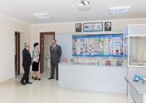 Президент Азербайджана ознакомился с состоянием здания одной из бакинских средних школ после капремонта (ФОТО)