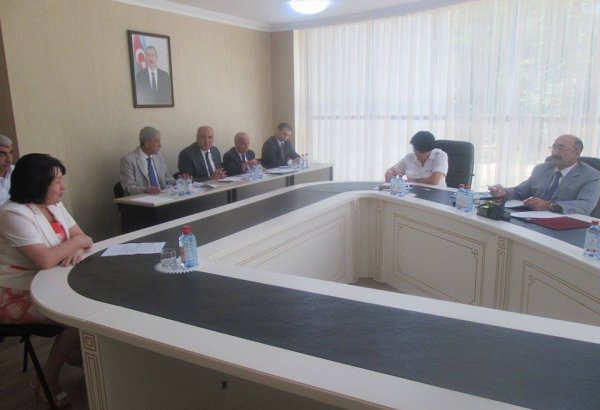 Министр культуры и туризма Азербайджана провел прием граждан в городе Гусар (ФОТО)