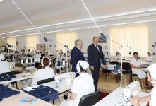 Президент Ильхам Алиев принял участие в открытии швейной фабрики в Горадизе (ФОТО)