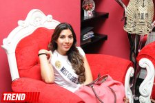 Финалистки "Miss Globe İnternational" примерили сценические платья от Гюнель Бехбудовой (ФОТО)