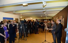 Первая леди Азербайджана Мехрибан Алиева присутствовала на показе балета "Тени Гобустана" в ЮНЕСКО (ФОТО)