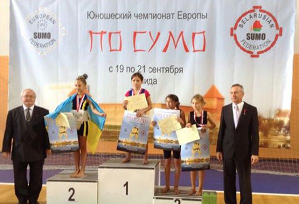 Сабина Гадырова завоевала первую золотую медаль в истории Азербайджана по борьбе сумо среди девушек (ФОТО)