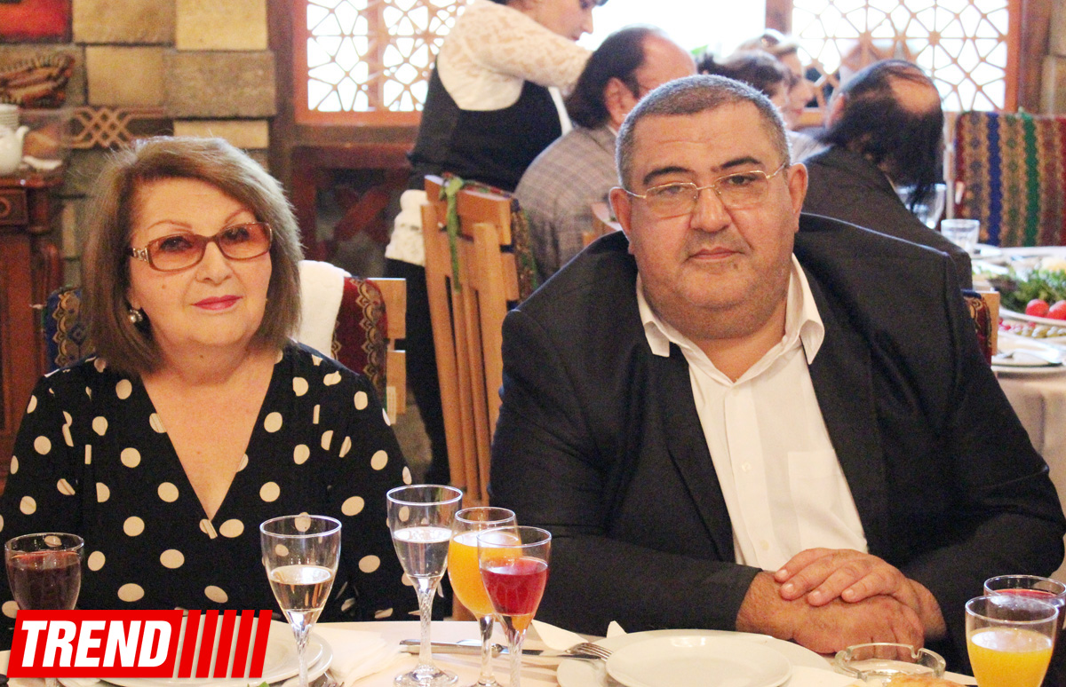 В Баку состоялась презентация проекта "Bakı vaxtı ilə", посвященного корифеям искусства (ФОТО)