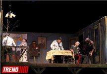 "Лучше быть живым бабником, чем мертвым Героем Советского Союза" -  премьера трагикомедии "Последний приказ генерала" в Баку (ФОТО)