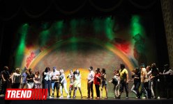 В Баку состоялась премьера оперетты "Золотая свадьба" (ФОТО)