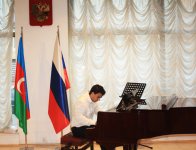 В Баку отметили день рождения Сергея Есенина (ФОТО)
