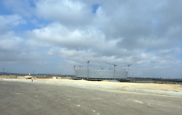 Azerbaijani president, his spouse review progress of construction at Baku Olympic Stadium