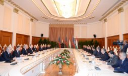 Состоялась встреча Президентов Азербайджана и Таджикистана в расширенном составе (ФОТО)