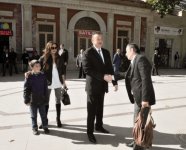 Президент Ильхам Алиев и его супруга побывали на улице Джавад хана в Гяндже (ФОТО)