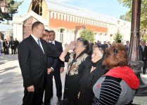 Президент Ильхам Алиев и его супруга побывали на улице Джавад хана в Гяндже (ФОТО)