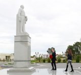President Aliyev, first lady arrive in Goranboy District (PHOTO)