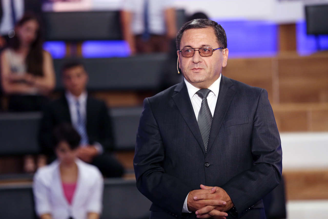 "Чемпионаты мира по футболу" в интеллектуальном телешоу "Parlaq Zəka" (ФОТО)
