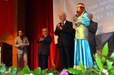Ганире Пашаевой вручена премия имени выдающегося деятеля тюркского мира  Исмаила Гаспиралы (ФОТО)