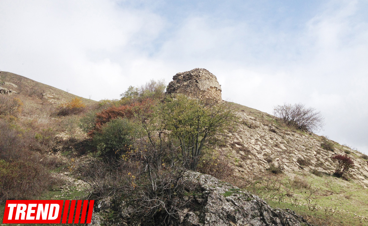 Место исполнения желаний "Дири-баба", жены хана в "Йедди Гюмбез" -  WeekEnd в Шамахы...(ФОТО)