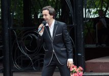 Эмиль Кадыров вошел в команду Александра Градского в проекте "Голос" (ВИДЕО,ФОТО)