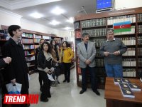 Александр Хакимов представил в Баку новую фантастическую книгу (ФОТО)