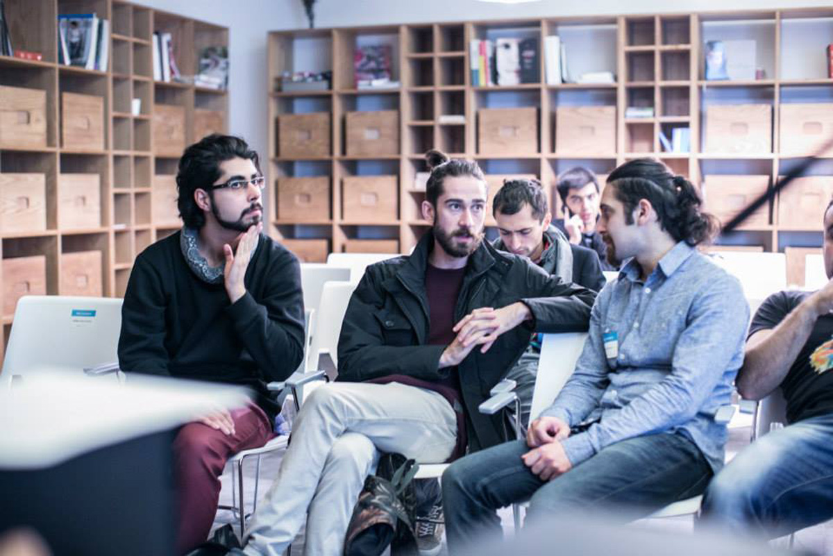 Организация Современного Искусства "YARAT" совместно с BEHANCE провела в Баку День ознакомления с портфолио (ФОТО)